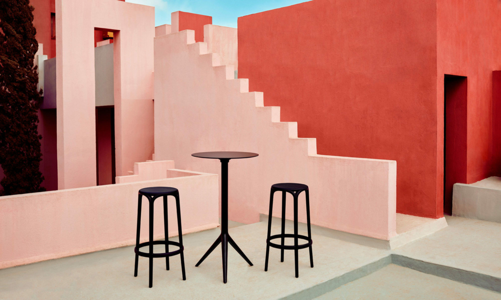 Mobilia Vondom Brooklyn Stool High Hero